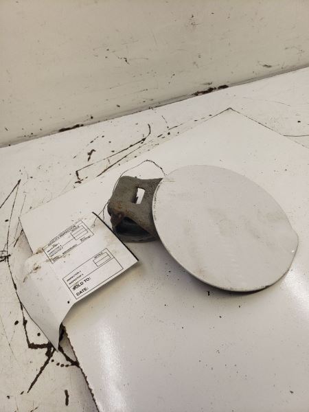 EXPLORER  2005 Fuel Filler Door 755460