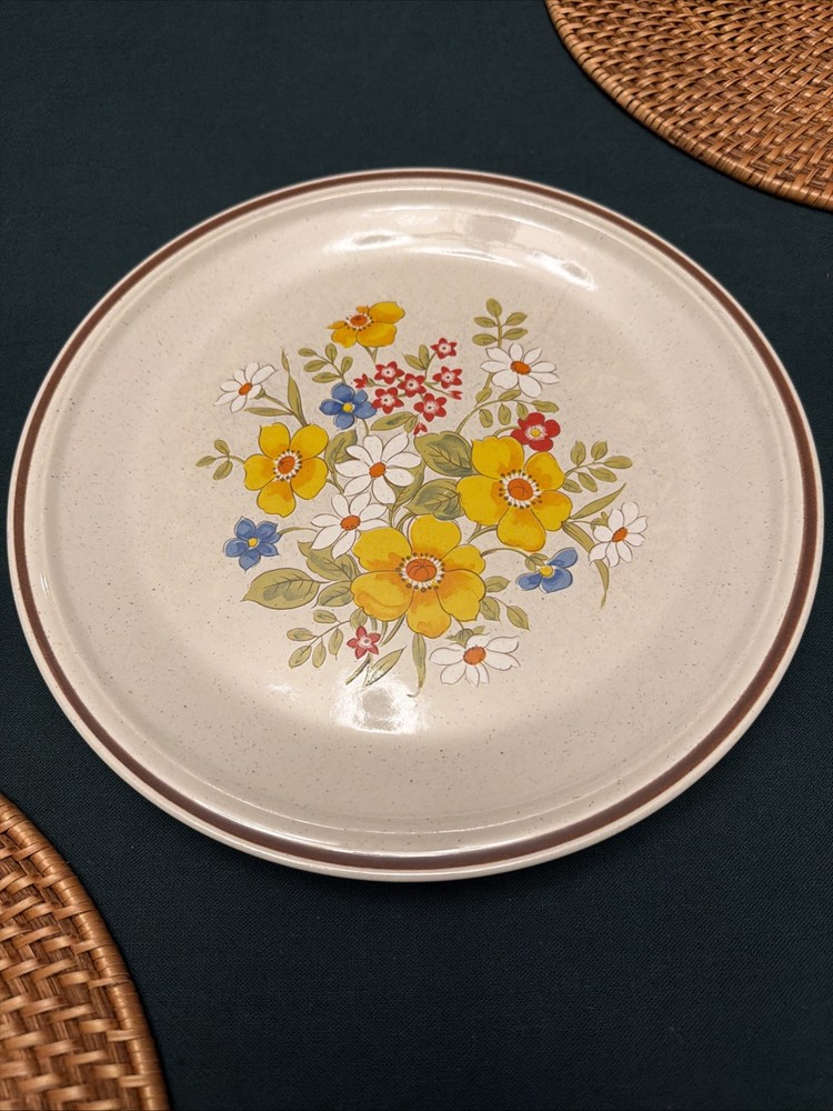 Hearthside Casual Elegance Bordeaux Stoneware Dinner Plate Floral 10.5 In
