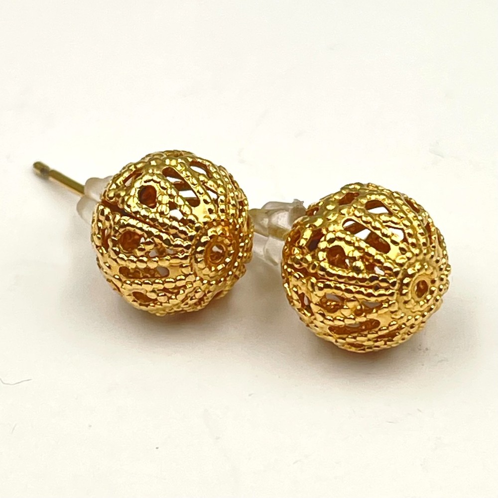Vintage 80s Gold Tone Filigree Orb Stud Earrings Boho Geometric Fashion Jewelry