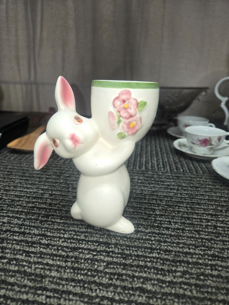 Vintage Avon 1981 Sunny Bunny Ceramic Candle Holder White Rabbit 5.5
