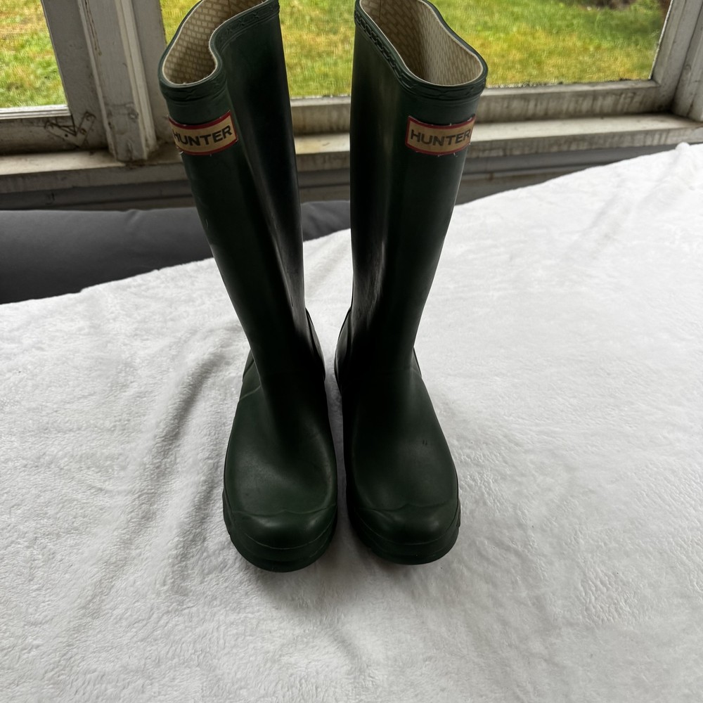 Hunter Boots Shoes Women’s Sz 6 Tall Waterproof Rubber Buckle Classic Rain Boot