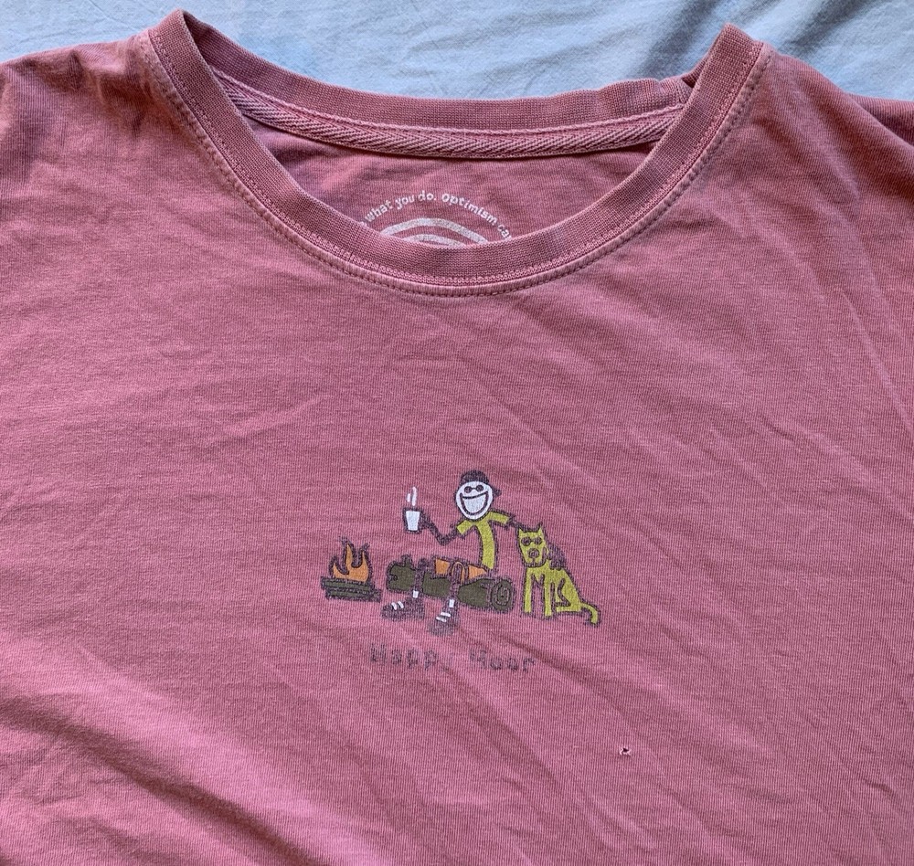 Life is Good Crusher Jake Campfire Happy Hour Graphic T-Shirt Pink Size Large