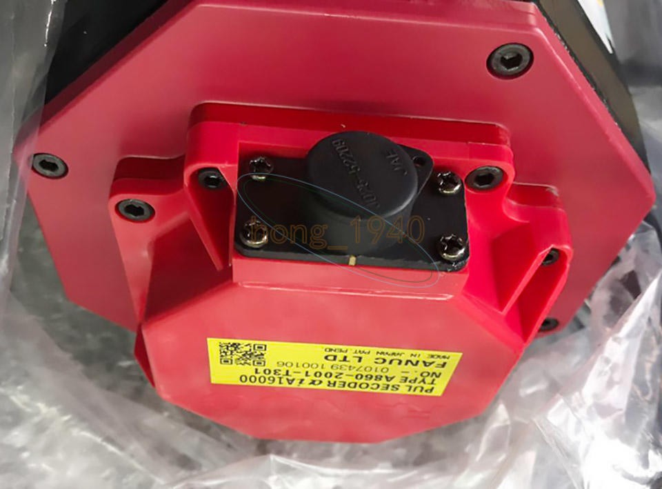One New Fanuc Servo Motor A06B-2235-B502#0100