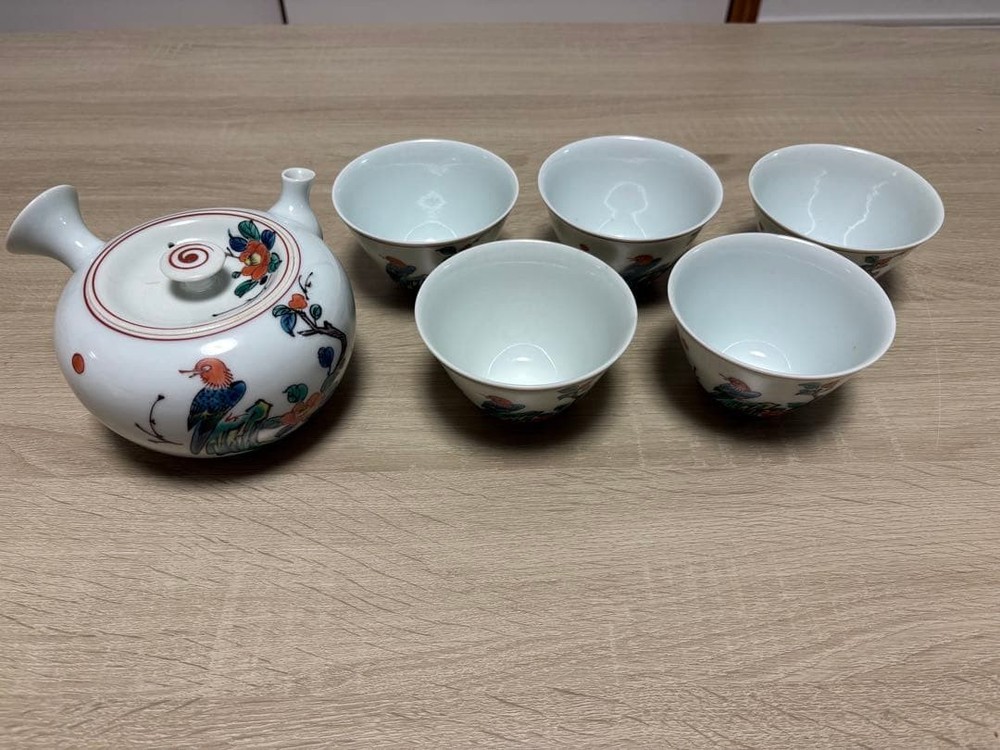Kutaniyaki Tea Set with Teapot & Cups Used, with Stains