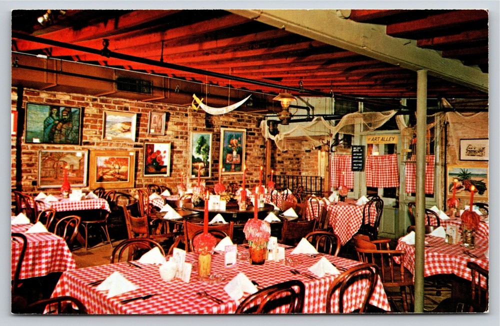 Interior~Buccaneer Room Pirate's House Restaurant Savannah GA~Vintage Postcard