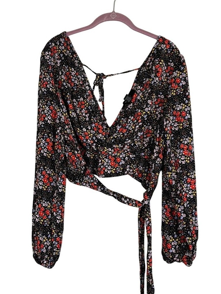 Forever 21 Floral Crop Top Black 2X Boho Indie Folk Peasant Cottage Dainty Artsy