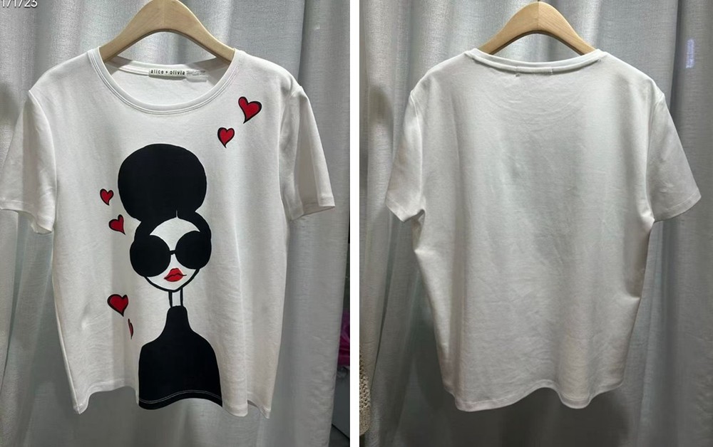 Women Alice + Olivia Round Neck Floral Loose T-shirt Top
