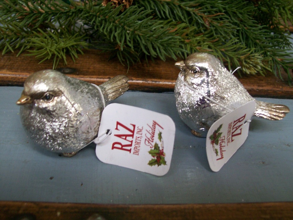 RAZ NWT Silver & Gold accent Snow BIRD CHRISTMAS Figurine Decoration set 2-image