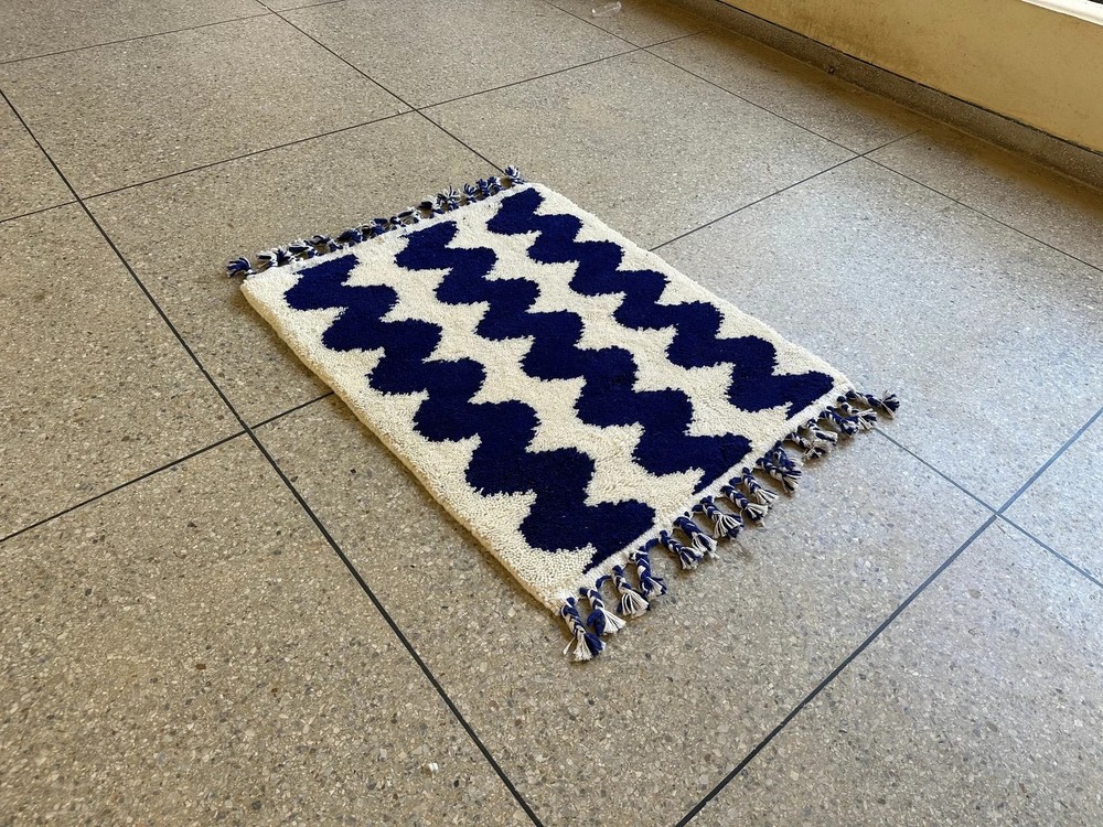 Modern Moroccan Berber Wool Rug Color Blue and White Handmade Design Carpet Rug