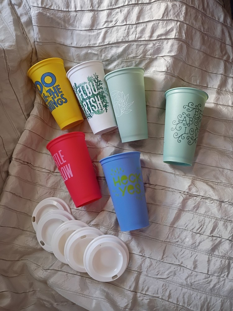 Starbucks Reusable Plastic Tumblers 6-Piece Set Colorful With Lids 16 oz
