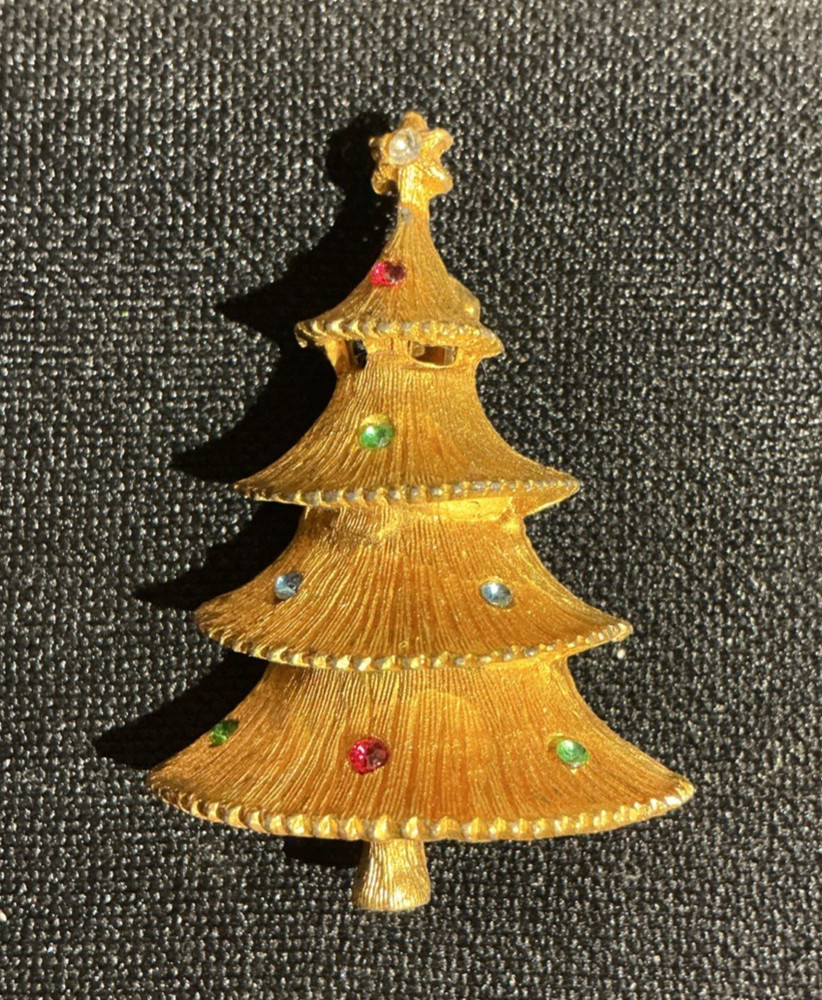 Vintage MCM LJM Signed Christmas Tree Multicolor Rhinestone Gold Tone Brooch