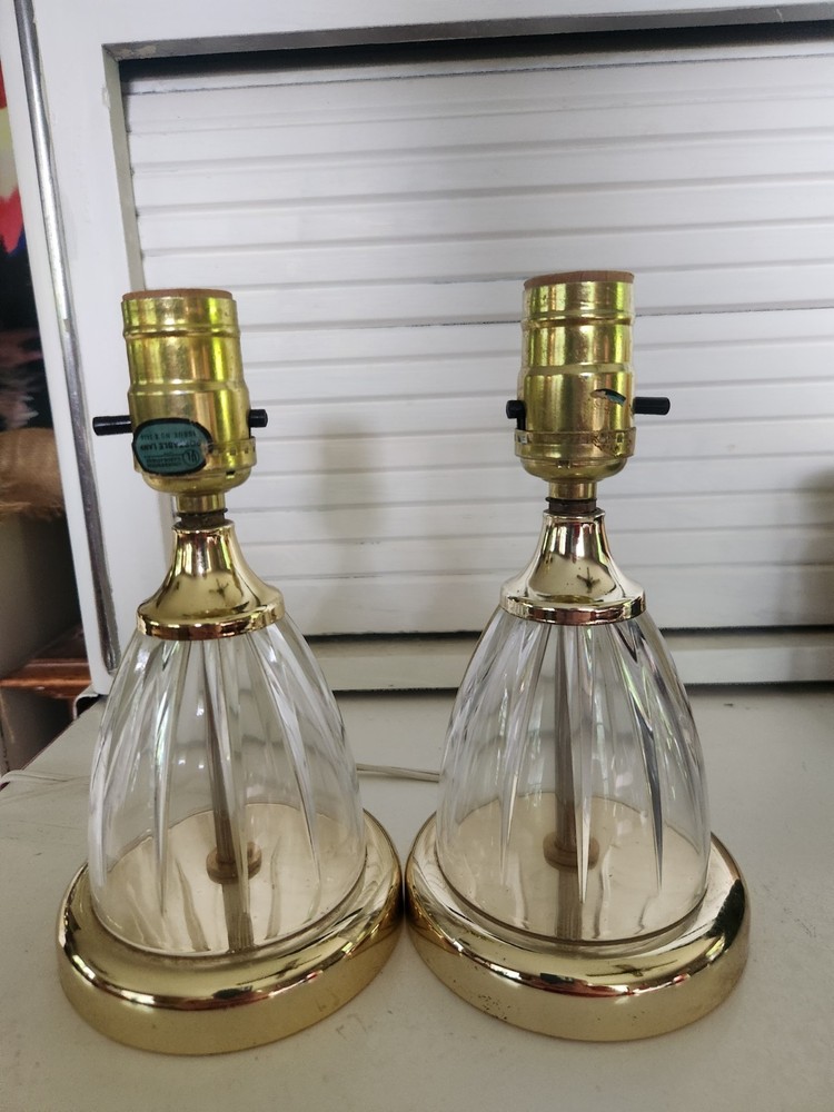 VTG Cut Glass Table Lamp Brass Base Small Tested works