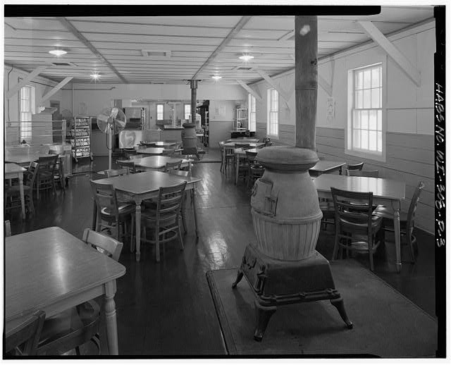 3. INTERIOR VIEW MESS HALL LOOKING EAST - Fort McCoy, Building No. T-450,