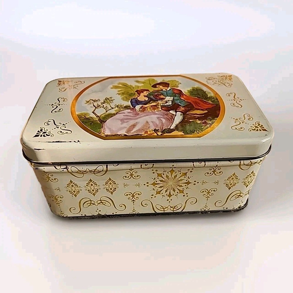 Rare | Young Lovers in Love - Vintage Tin Metal Box | HTF Collector's Item Decor