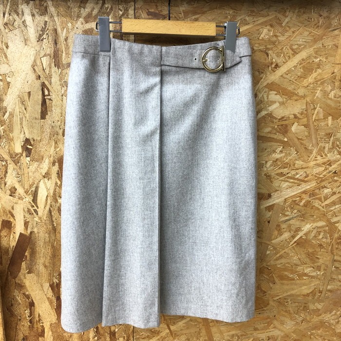 Ferragamo Women's Skirt Beige Size 38 Used Vintage Elegant Classic Style