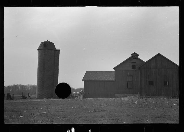 Photo:Farm Silos Barn Rural Scene 1930s Horse and Wagon