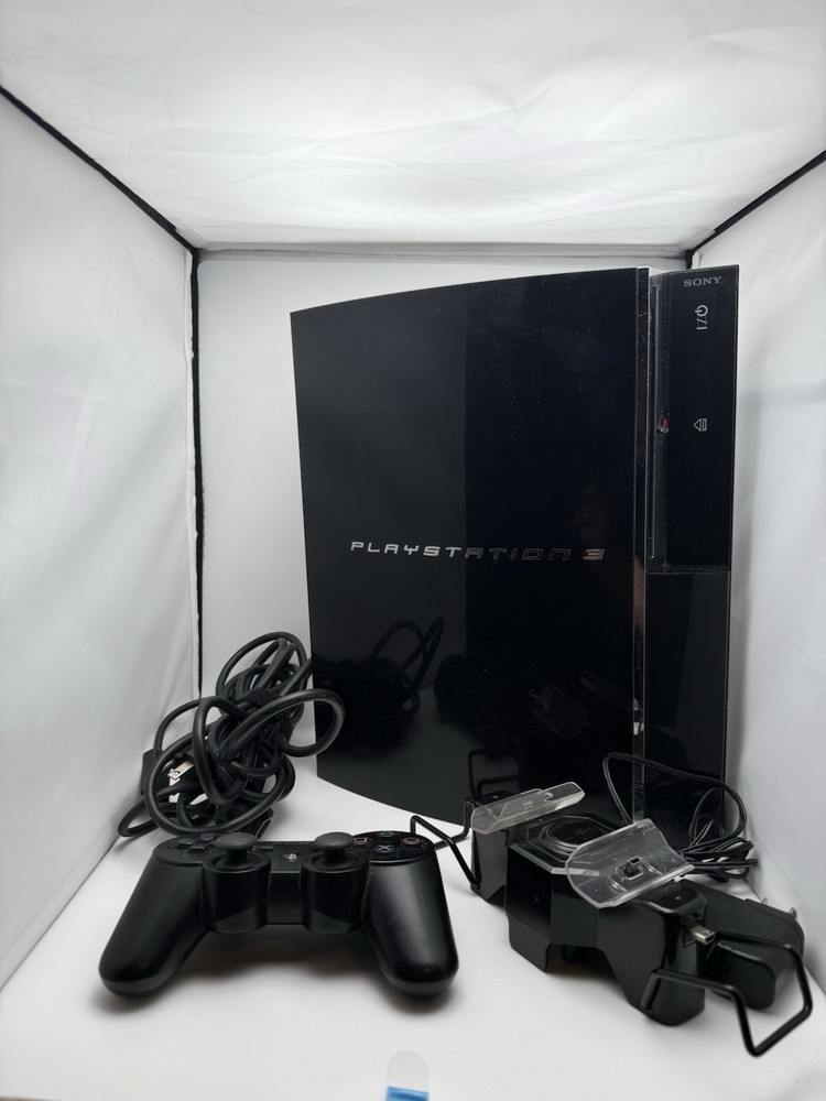 PlayStation 3 PS3 Fat Backwards Compatible CECHE01 (80GB) W/Controller & Cords