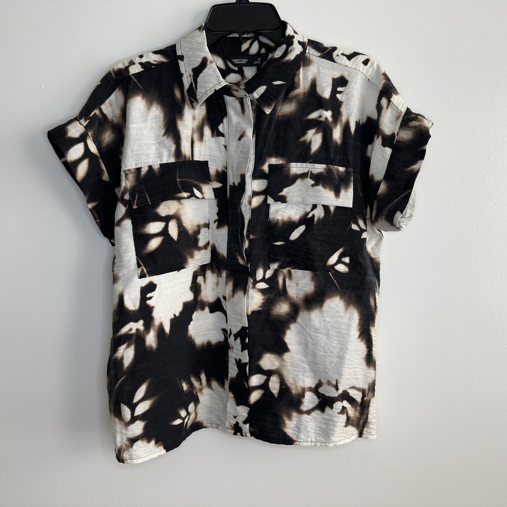 Simply Vera Vera Wang Women's Medium Black Cream Floral Button Front Crop Shirt
