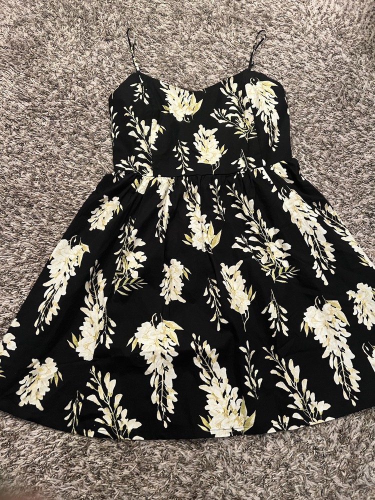 h&m black floral dress medium