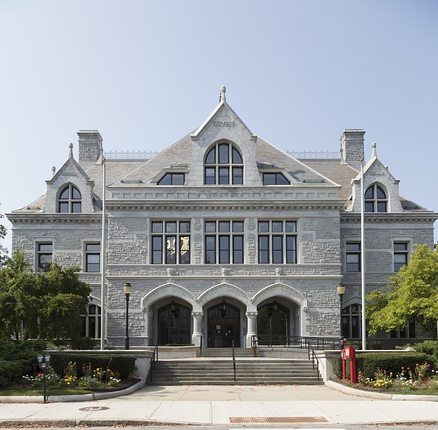 Photo:Concord New Hampshire 2017 United States Post Office Building