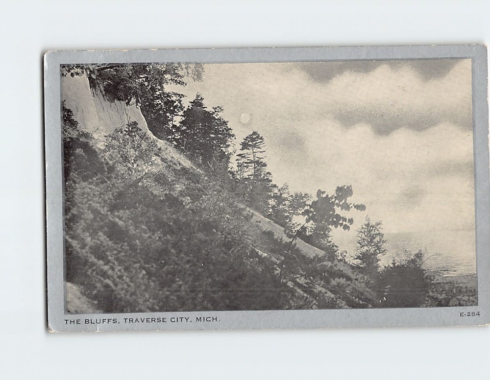 Postcard The Bluffs Traverse City Michigan USA