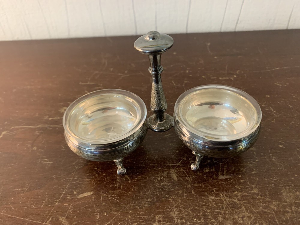 Double Silver Metal Salt Shaker Model1