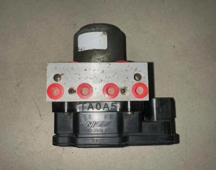 2008-2010 Honda Accord Sedan 2.4L AT ABS Anti-Lock Brake Pump Assembly OEM