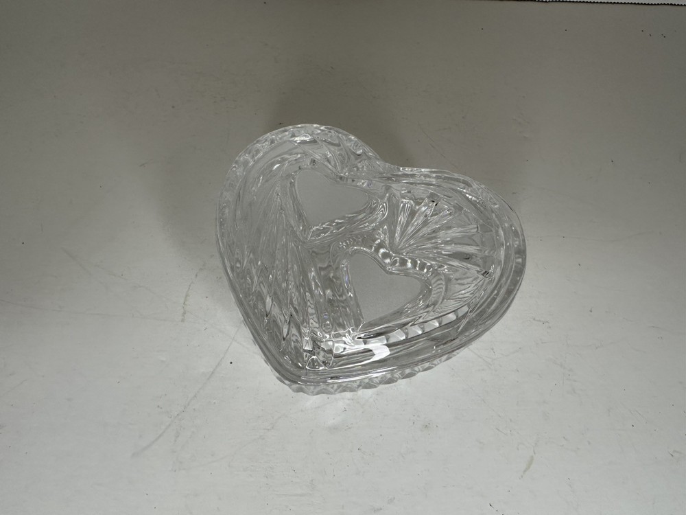 VINTAGE Heart Shaped Clear Crystal Jewelry Trinket Box 2 Frosted Center Hearts