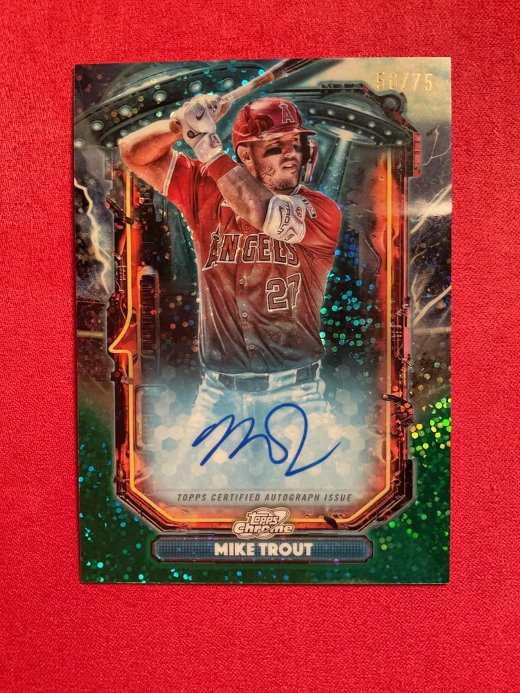 2025 Topps Cosmic Chrome☄️Mike Trout-Extraterrestrial Talent Green Auto #50/75🔥