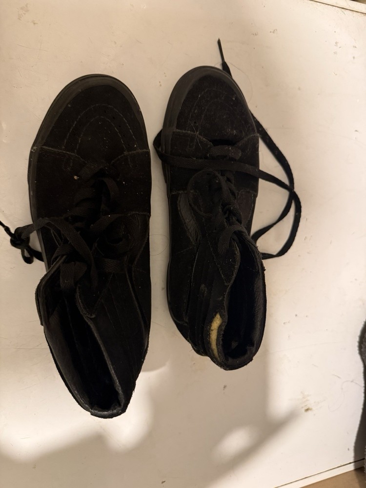 Black Vans