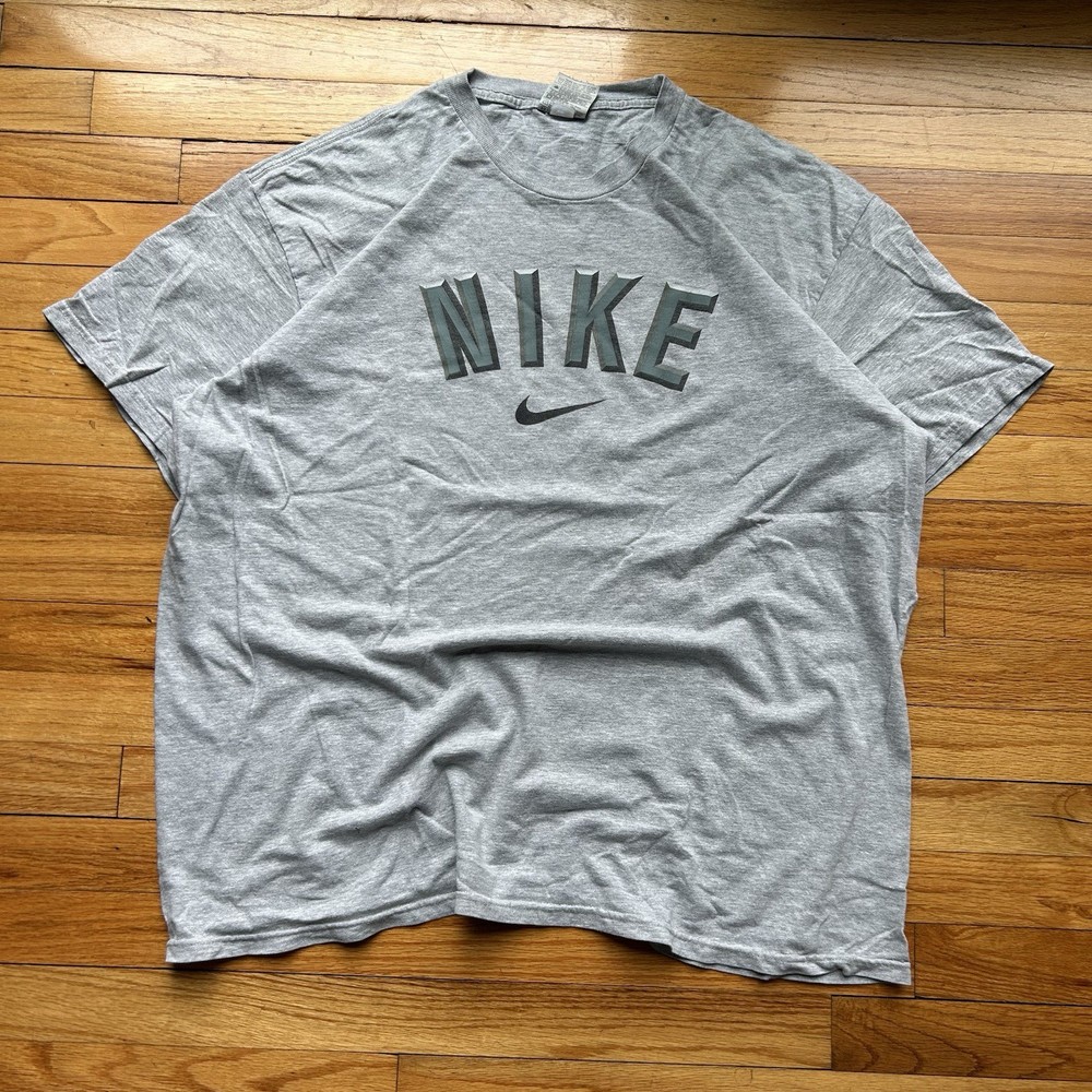 vintage y2k nike men’s 2XL center swoosh tee