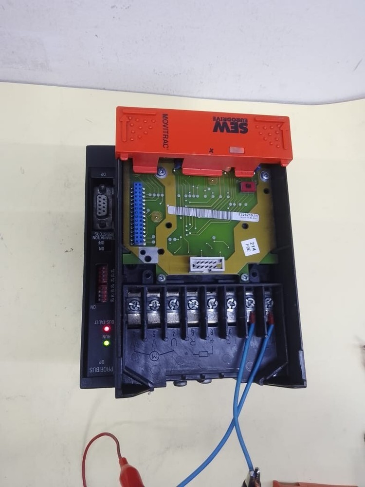 SEW Eurodrive Movitrac 31C007-503-4-20 Frequency Inverter 8264465 Series 31C #F2