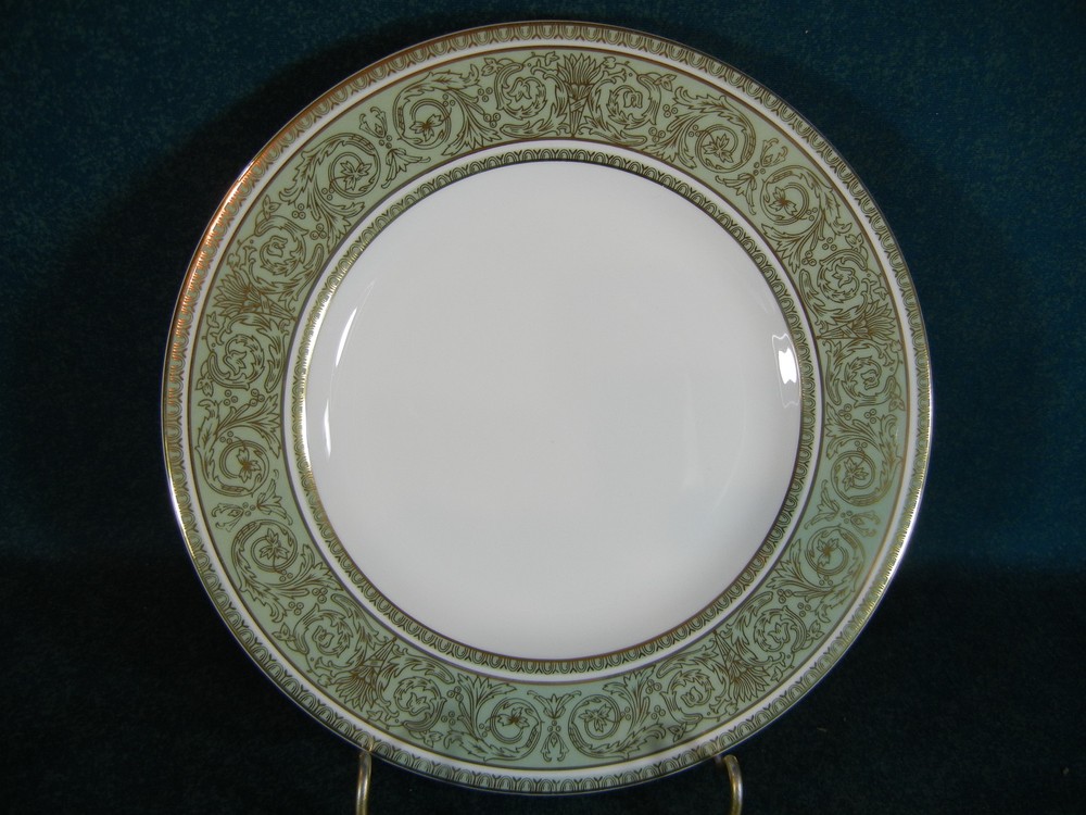 Royal Doulton English Renaissance H4972 Bread and Butter Plate(s)