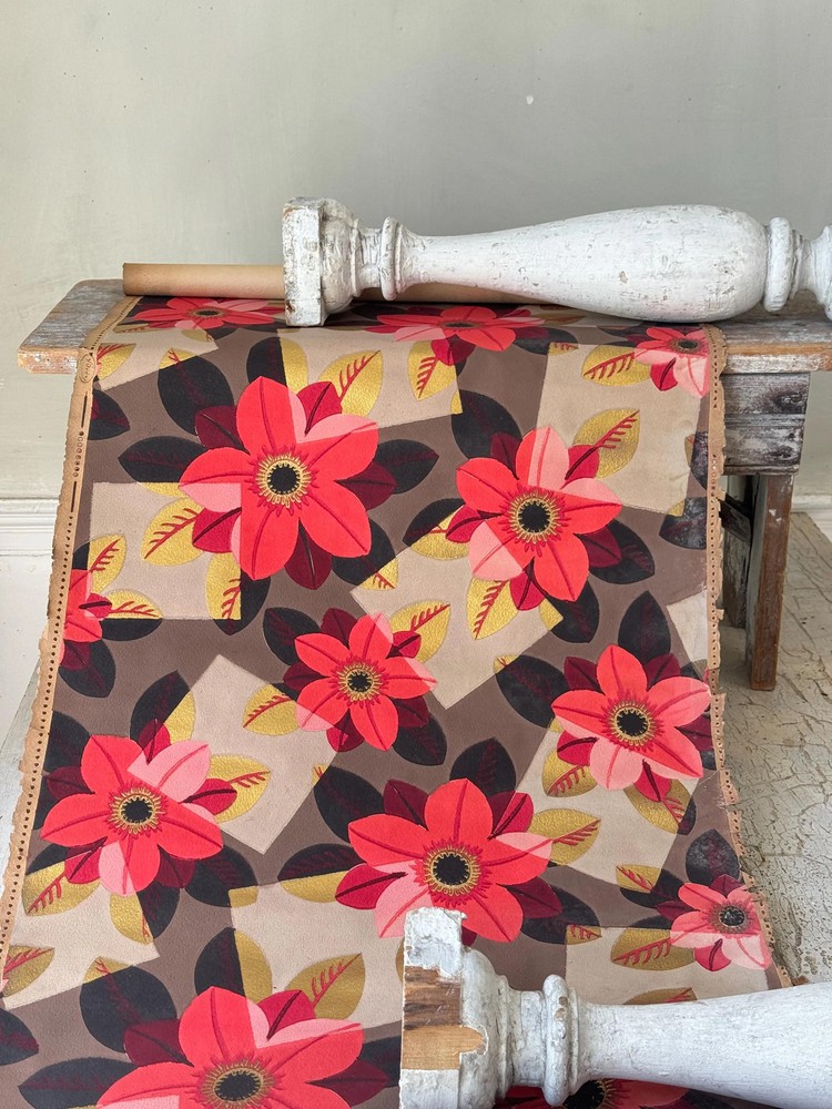 3.4yds Vintage French Wallpaper 1920's Pink Red Gold Floral Bold Graphic Retro