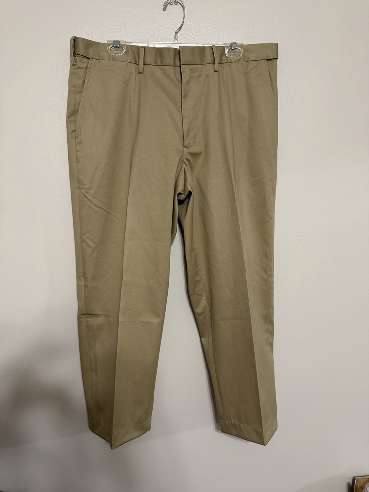 Lands' End Men's Beige Dress Pants Traditional Fit Flat Front Straight Leg 38