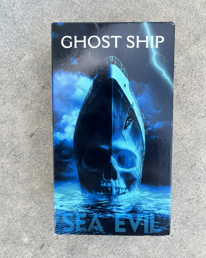 Warner Home Video Ghost Ship VHS Full Screen NTSC R Horror Thriller 2002
