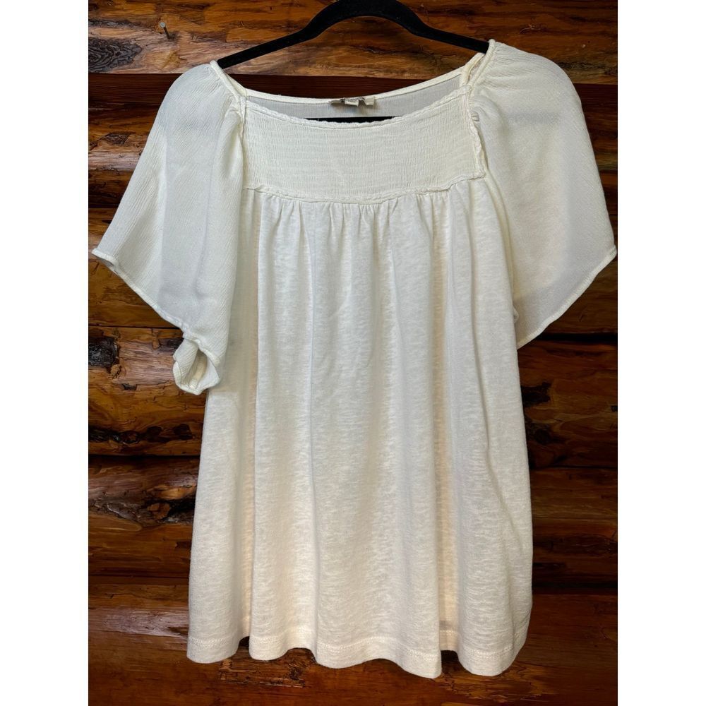 Umgee Cream Blouse with Bell Sleeves Size L