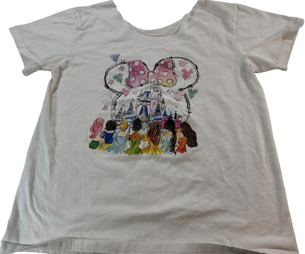 Women's White Medium Collarless Disney Princesses Short Sleeve Graphic T-Shirt