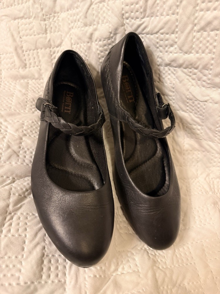 Born Mary Janes Black Flats Comfort Leather Shoes Round Toe Womens sz 9