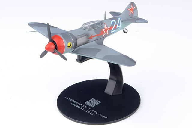 Solido 1/72 La-7 Airplane White 24 Soviet Air Force 9th GFAR