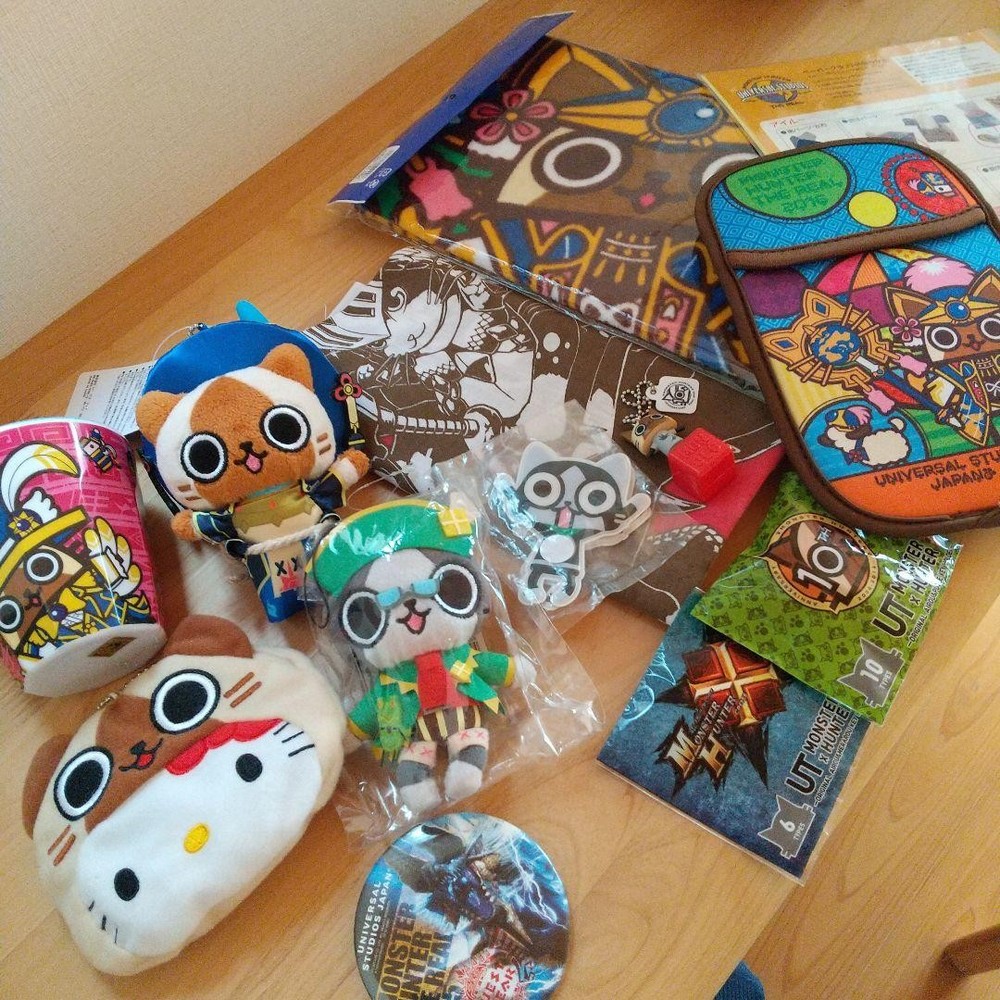 Monster Hunter Ailu Merchandise USJ Collectibles Set Authentic Rare Limited
