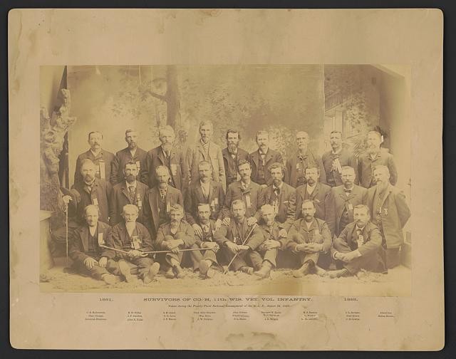 Milwaukee Wisconsin 1889 GAR Encampment Co H 11th Wis Infantry Group Portrait
