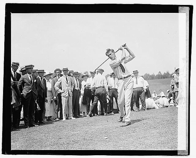 Photo:Jim Barnes Golf Swing Crowd 1921