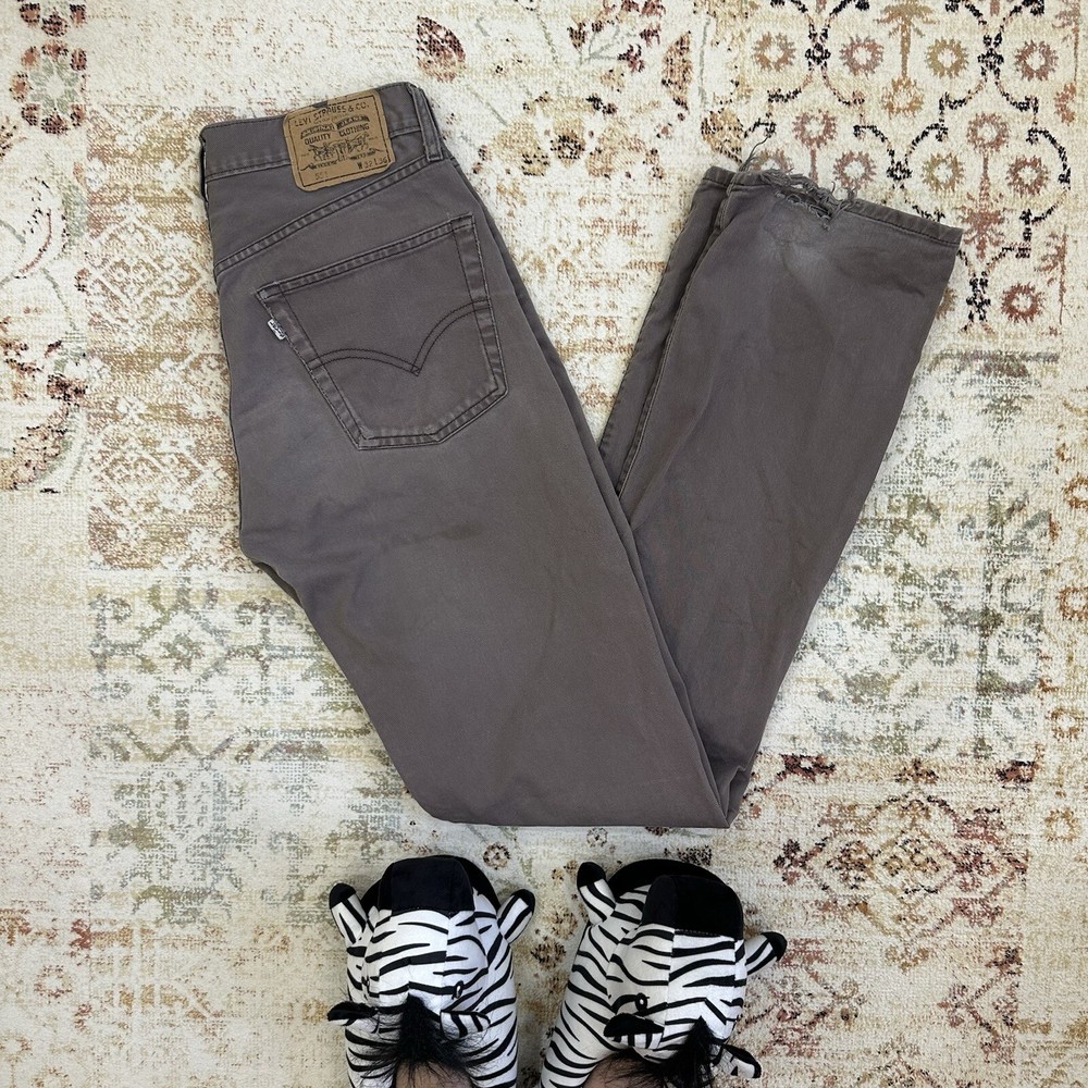 Vintage Levi’s 551 Jeans W32xL36 Size Classic Y2K 00s style USA Old Money Crazy