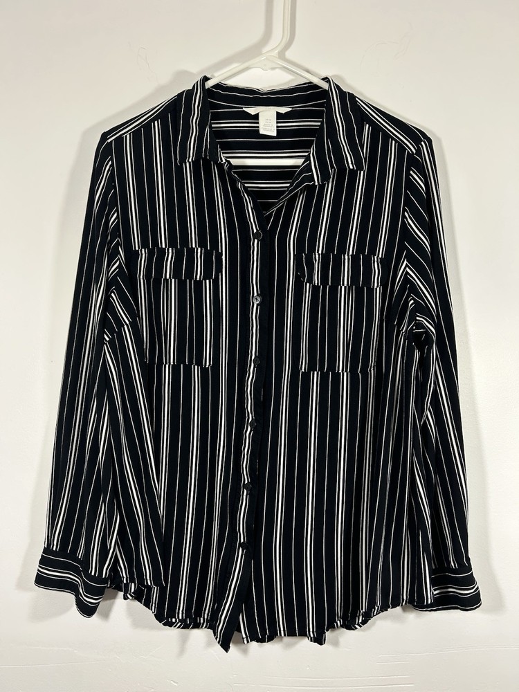 H&M Women's Striped Long Sleeve Black and White Blouse Button Down Size 14