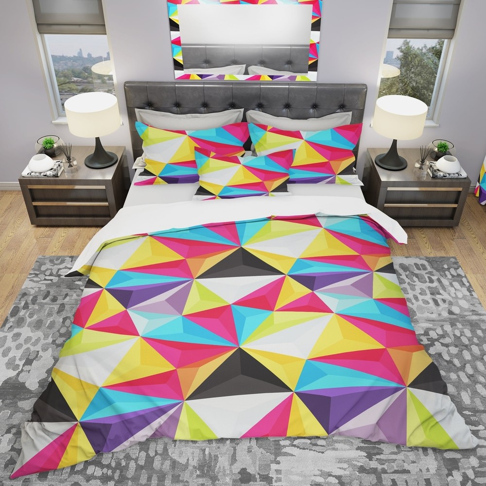 Designart 'Bright Triangle' Modern Bedding Set - Duvet Cover