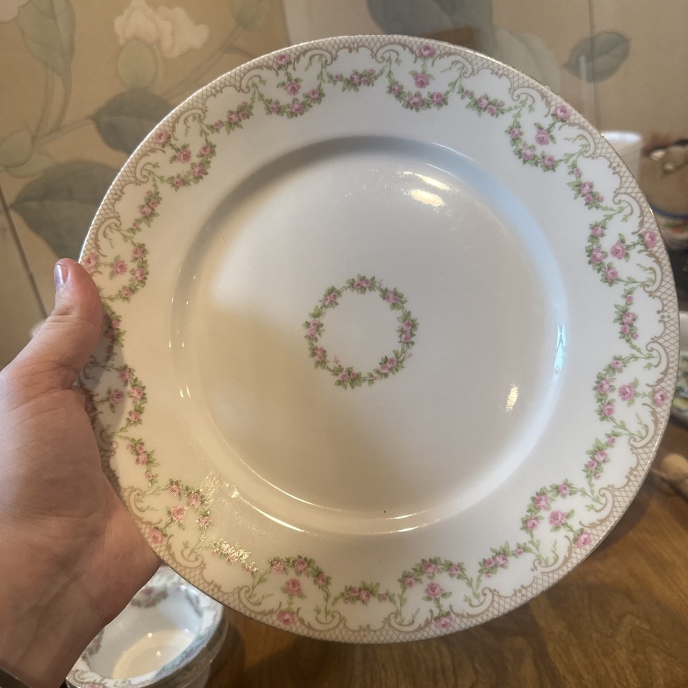 ANTIQUE WM. GUERIN & CO. LIMOGES FRANCE  DINNER PLATE UNUSED SET of 4