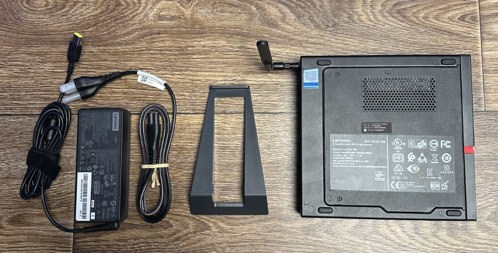 Lenovo ThinkCentre M920q Tiny PC i7-8700T/2.4GHz/ 8Gb/ 256Gb/ WiFi/ Win11 Pro