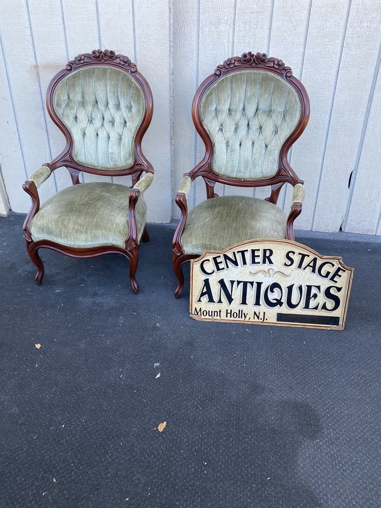 66247 Pair VICTORIAN Furniture Arm Chair Chair s