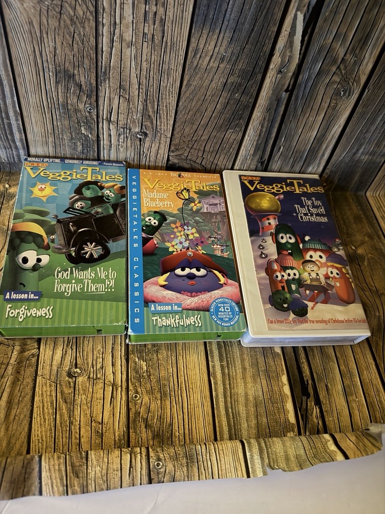 VeggieTales VHS Lot Madame Blueberry Forgiveness Toy That Saved Christmas 3 Tape